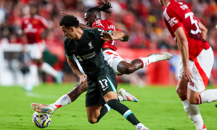 Phong độ vượt trội, Liverpool hạ gục MU với tỷ số 3-0