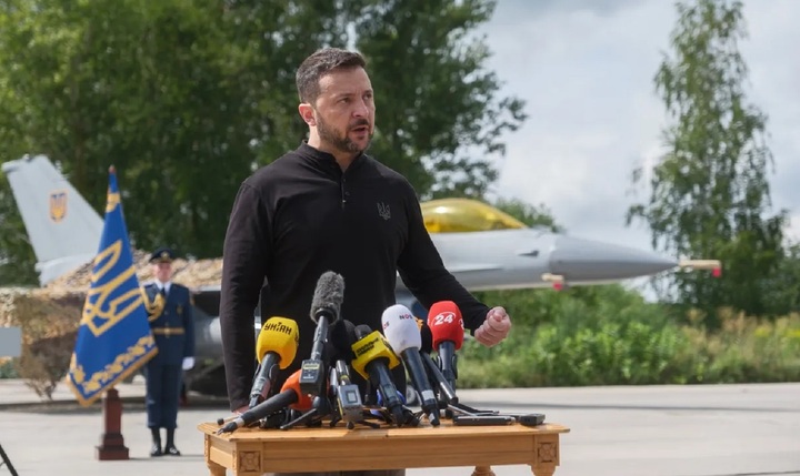 Tổng thống Ukraine nêu quan điểm cứng rắn, muốn thành lập liên minh bắn hạ tên lửa Nga