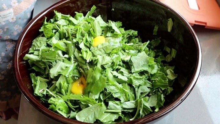 Loại rau dại toàn bị nhổ bỏ hóa ra là “thần dược” siêu tốt cho gan