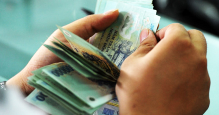 Nữ thư ký liều lĩnh tham ô tiền của Ban quản trị cụm nhà chung cư Mulberry Lane