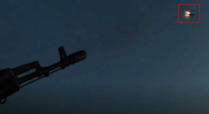 Thiện xạ Nga dùng súng trường bắn rơi UAV Ukraine chỉ trong 