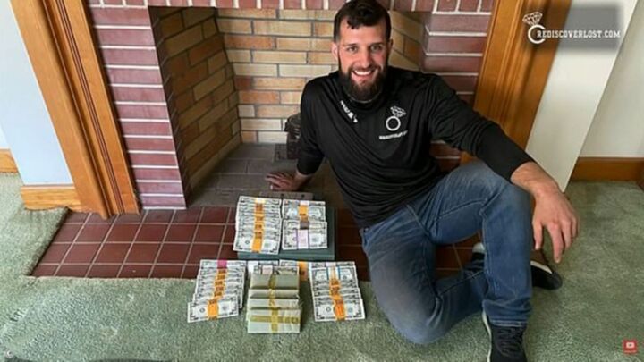 Cháu trai thuê “thợ săn” về tìm kho báu ông nội cất giấu