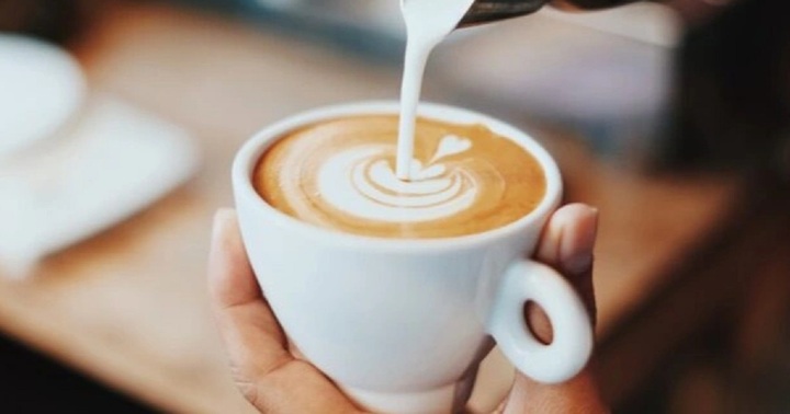 Thêm bao nhiêu muối vào cà phê có lợi cho sức khỏe?