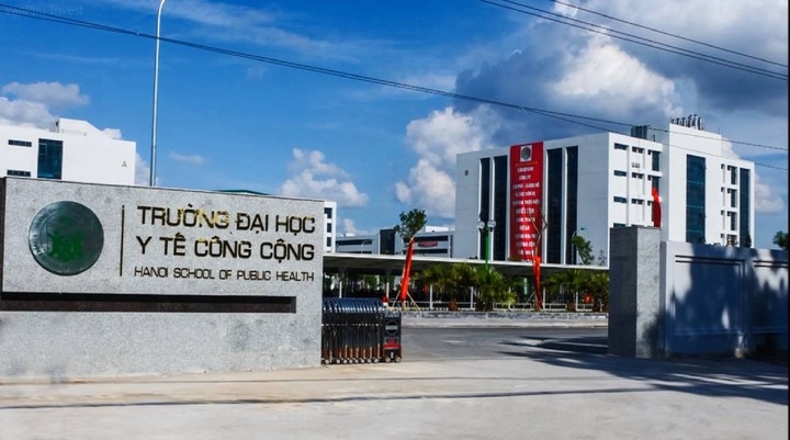 Đại học Y tế công cộng lấy điểm chuẩn bao nhiêu?