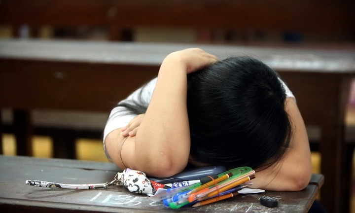 Nam sinh nhập viện tâm thần sau lần học nhóm cùng bạn