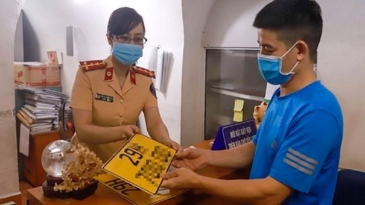 Xe biển 3 số, 4 số có phải đổi sang biển số định danh?