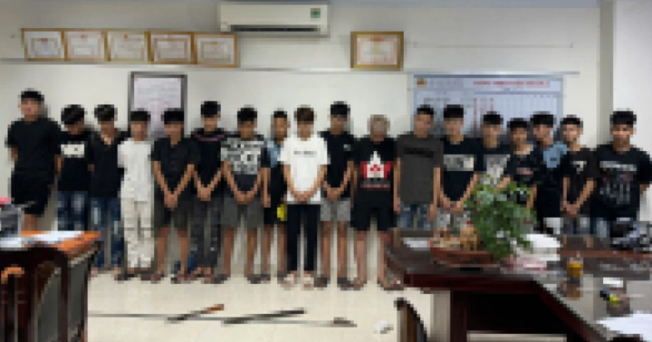 Bênh bạn gái bị trêu chọc, 19 thanh thiếu niên bị bắt giữ ở Hà Nội