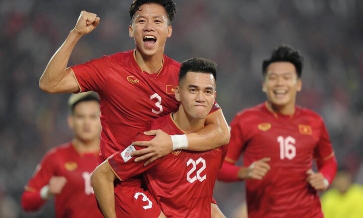 Quế Ngọc Hải trở lại, Duy Mạnh chấn thương trước ngày tập trung của ĐT Việt Nam