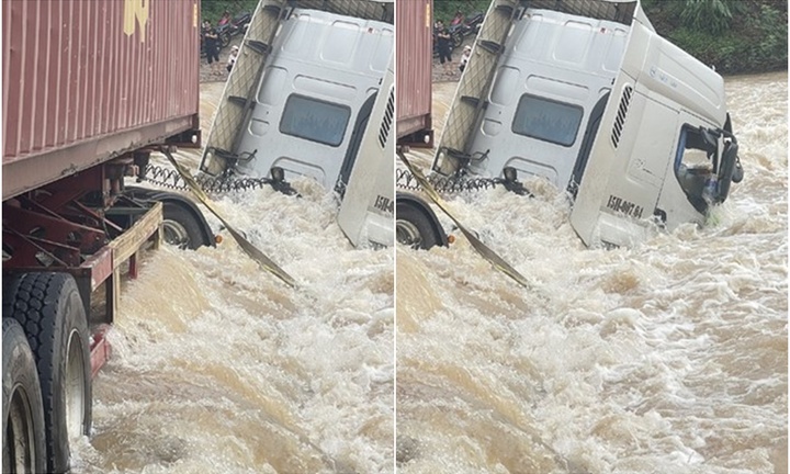 Tin tức thời sự mới ngày 26/8: Cứu tài xế xe đầu kéo bị nước lũ cuốn trôi