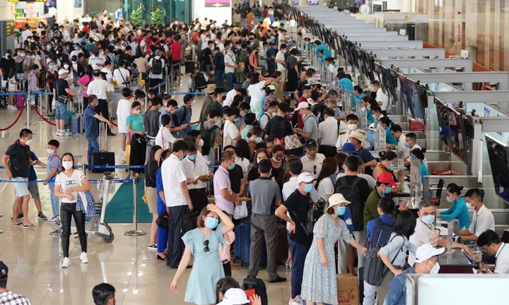 Sân bay Nội Bài dự kiến đón 338.000 lượt khách dịp nghỉ Lễ 2/9