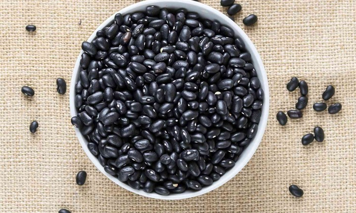 Loại hạt đen xì nhưng là 