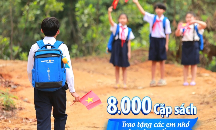 Ngày hội đến trường – Bảo Việt Nhân thọ trao cặp sách cho hơn 8.000 em học sinh trên cả nước