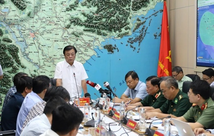 Mở cửa xả đáy hồ thủy điện Hòa Bình, Tuyên Quang để ứng phó bão số 3