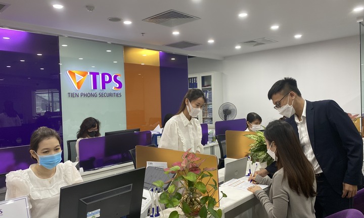 Chứng khoán Tiên Phong (TPS) muốn vay tối đa 1.000 tỷ đồng từ VPBank