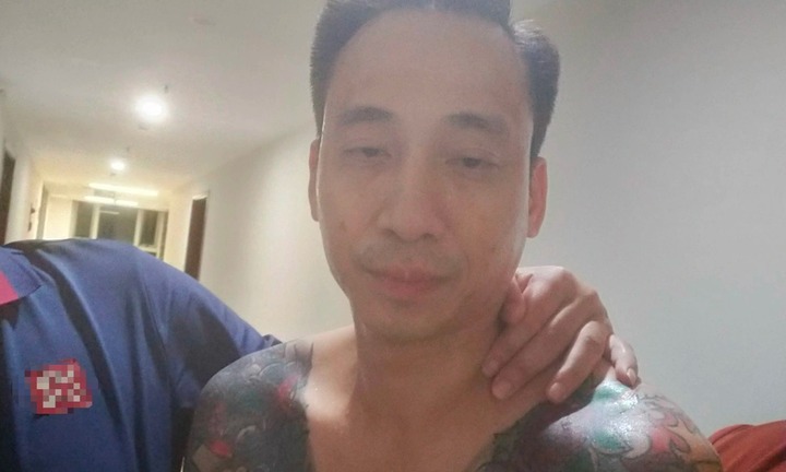 Nổ quen biết lãnh đạo cao cấp, 