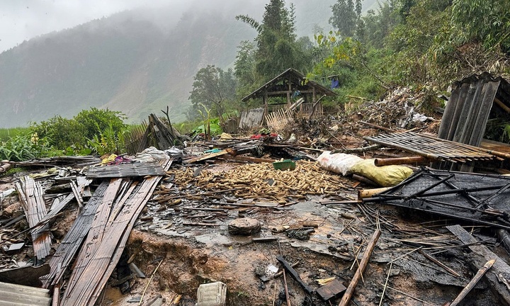 Vingroup tổ chức hoạt động thiện nguyện, kêu gọi cộng đồng chung tay tái thiết cuộc sống sau bão lũ