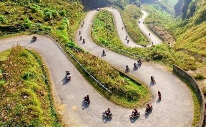 Hà Giang cách Hà Nội bao xa? Hướng dẫn chi tiết và kinh nghiệm di chuyển