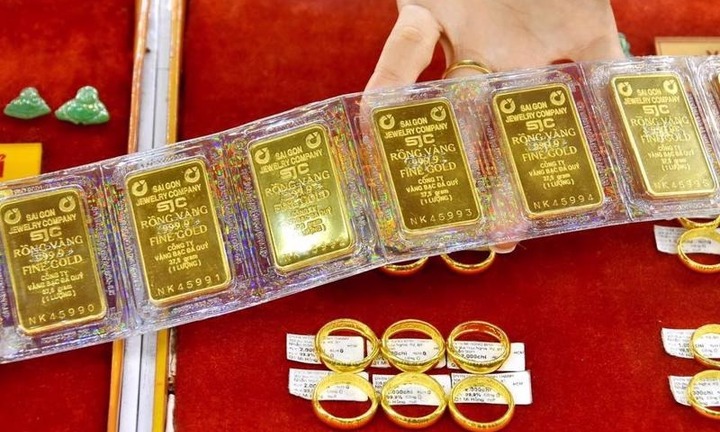 Giá vàng mới nhất hôm nay (14/10): Có khả năng giảm sâu