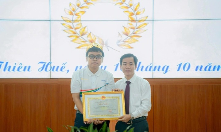 Nhà vô địch Đường lên đỉnh Olympia 2024 bất ngờ tiết lộ công việc mơ ước