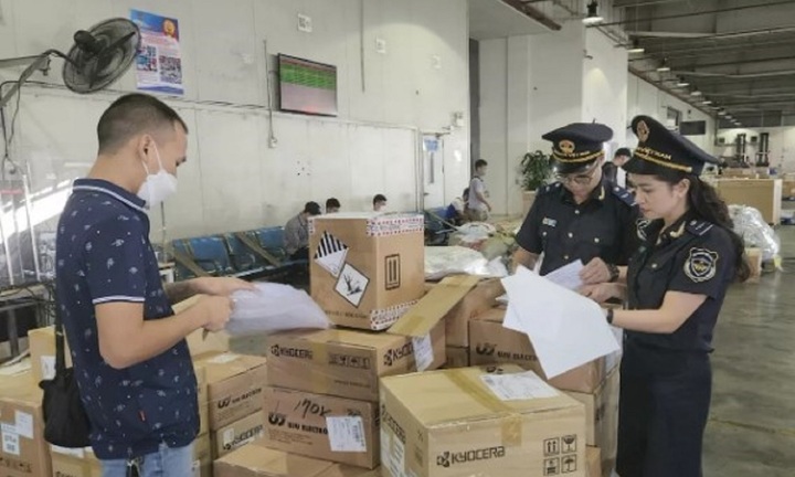 Gần 13.000 vụ buôn lậu, gian lận thương mại bị xử lý trong 9 tháng