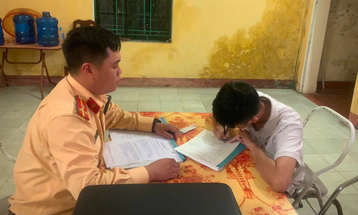 Phú Thọ: Xử lý trường hợp học sinh dương tính với ma tuý khi tham gia giao thông