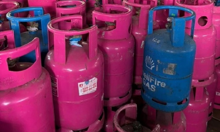 Xử lí cơ sở san, chiết trái phép số lượng lớn khí LPG