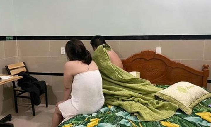 Đôi nam nữ bị bắt quả tang mua bán dâm ở nhà nghỉ tại Đồng Nai: 