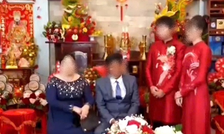 Vụ cho con gái