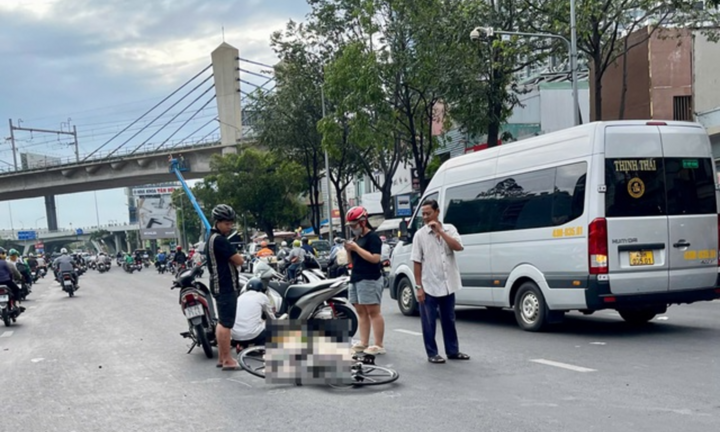 Vụ 2 người đàn ông tử vong bất thường trên đường ở TP.HCM: Hiện trường có gì?
