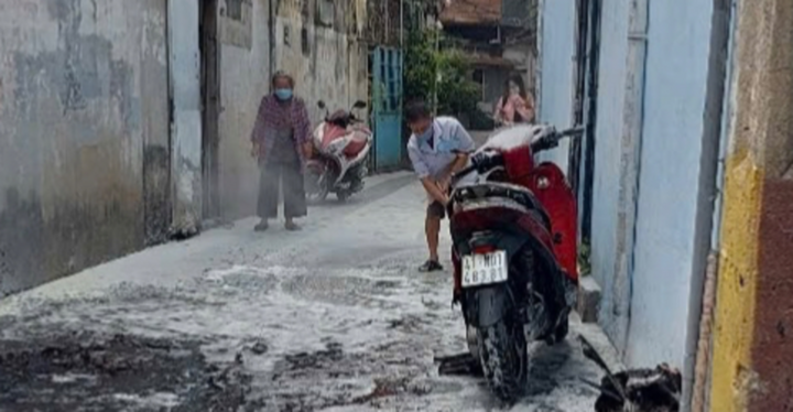 Điều tra nguyên nhân 2 vụ cháy trong một buổi sáng ở TP.HCM