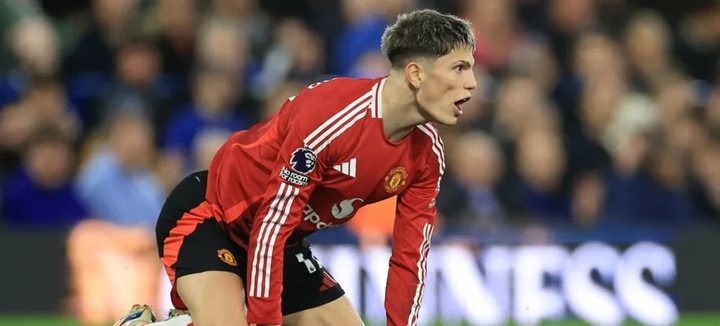 Dự đoán kết quả trận MU vs Nottingham, Ngoại hạng Anh 0h30 ngày 8/12: Duy trì phong độ
