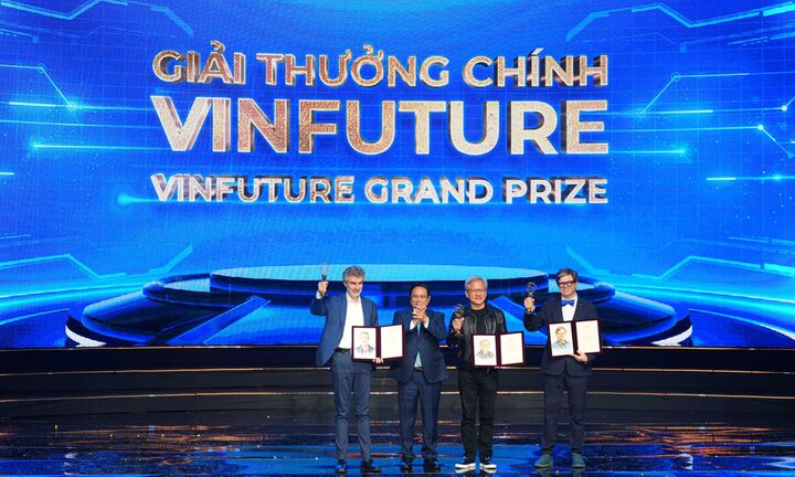 Thấy gì từ việc CEO NVIDIA chiến thắng Giải thưởng Chính VinFuture 2024?