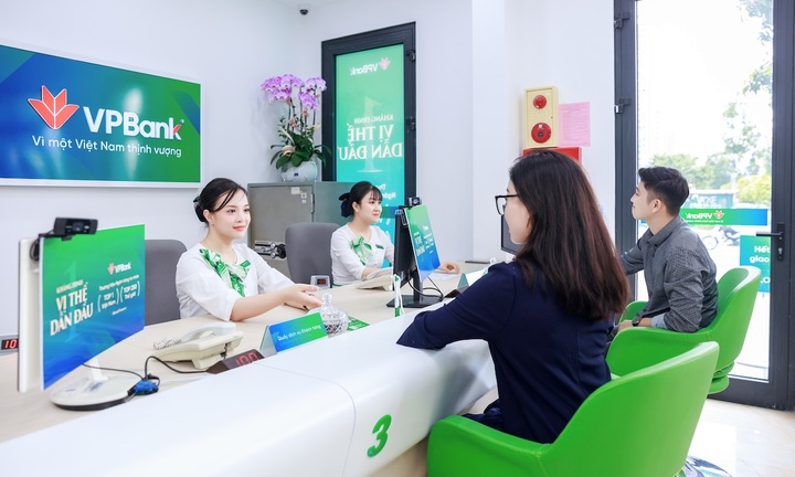 Lãi suất ngân hàng 9/12/2024: Nhiều nhà băng tăng lãi suất đợt cuối năm
