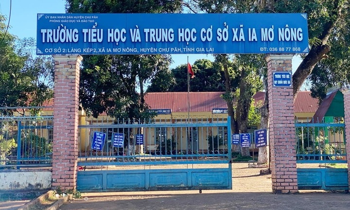 Tình tiết mới nhất vụ thầy giáo thuê người đứng lớp thay trong nhiều tháng