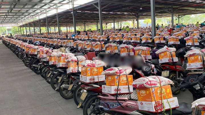 Kinh doanh khó khăn, nhiều doanh nghiệp dở khóc dở cười lo thưởng Tết 