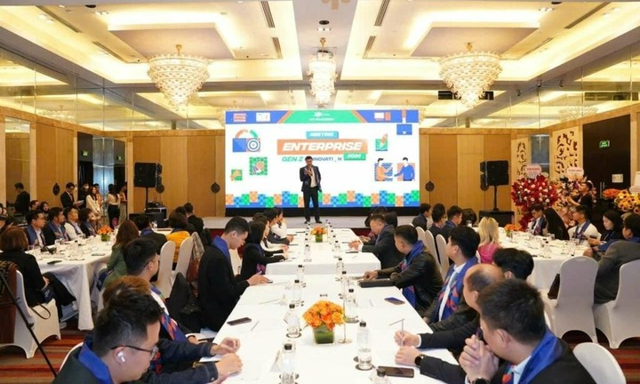 FPT PT Polytechnic cùng nhà tuyển dụng định hướng nghề nghiệp cho sinh viên