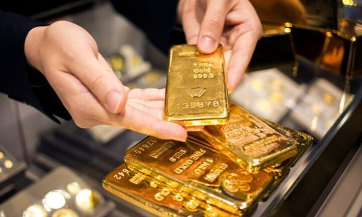 Giá vàng thế giới mất mốc 3.300 USD, sẽ có nhịp điều chỉnh hay tăng tiếp?