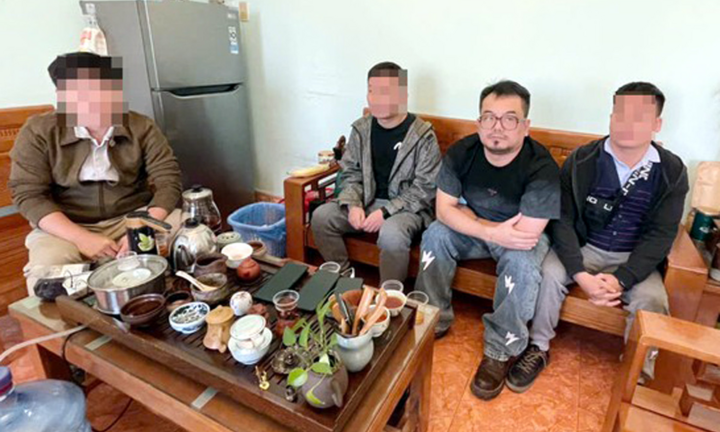 Khởi tố nhóm đối tượng sản xuất thuốc giả tại Phòng khám Bách Giai