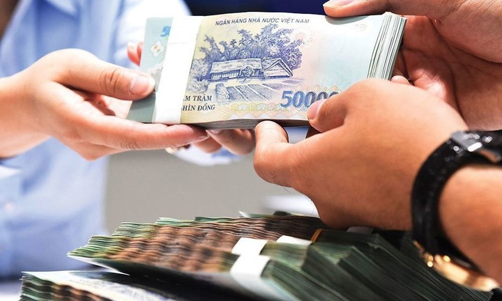 Lãi suất ngân hàng ngày 13/1/2025: Cạnh tranh hấp dẫn