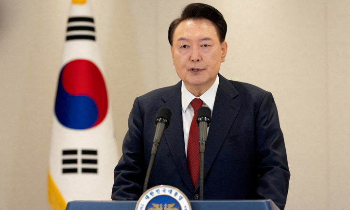 Tòa án Hàn Quốc ra lệnh bắt chính thức Tổng thống Yoon Suk Yeol