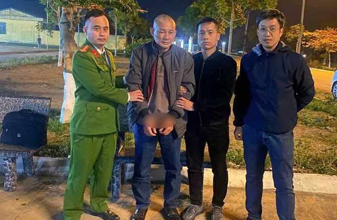 Tin pháp luật nổi bật 24h qua: Bắt đối tượng truy nã sau 11 năm lẩn trốn