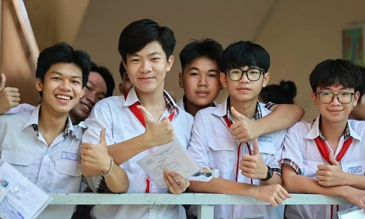 Thêm địa phương chốt môn thi thứ 3 vào lớp 10 THPT 2025