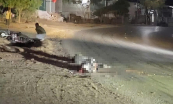 Tin tức tai nạn giao thông mới nhất ngày 12/2: Xe khách va chạm xe máy, 2 người tử vong