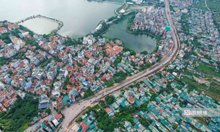 Chuyện tỉnh, chuyện huyện: 