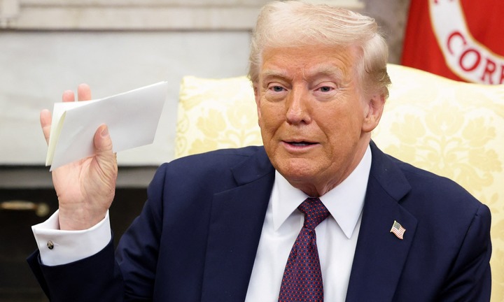 Ông Trump bất ngờ 