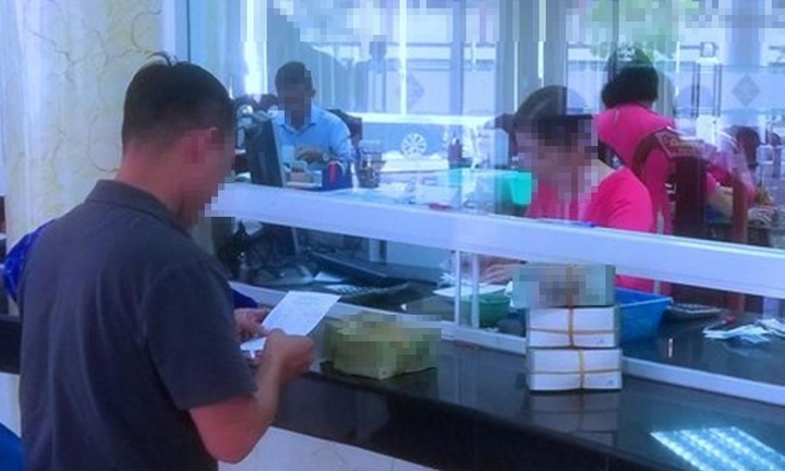 Vươn mình sau trúng số: