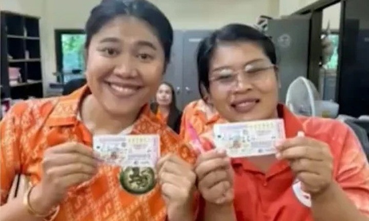 Vươn mình sau trúng số: