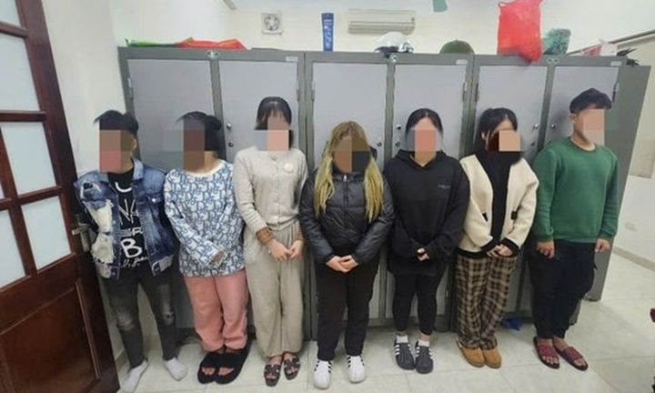 Vụ thiếu nữ 17 tuổi bị 