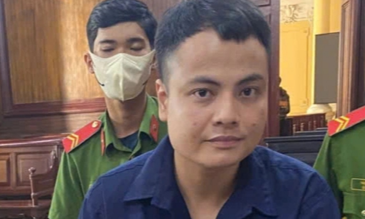 Nam thanh niên lừa bán siêu xe Mercedes G63, chiếm đoạt tiền tỷ để đánh bạc