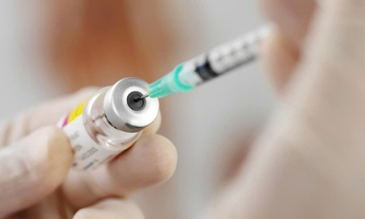 Bộ Y tế tiếp nhận hơn 500.000 liều vaccine sởi để tiêm miễn phí cho trẻ